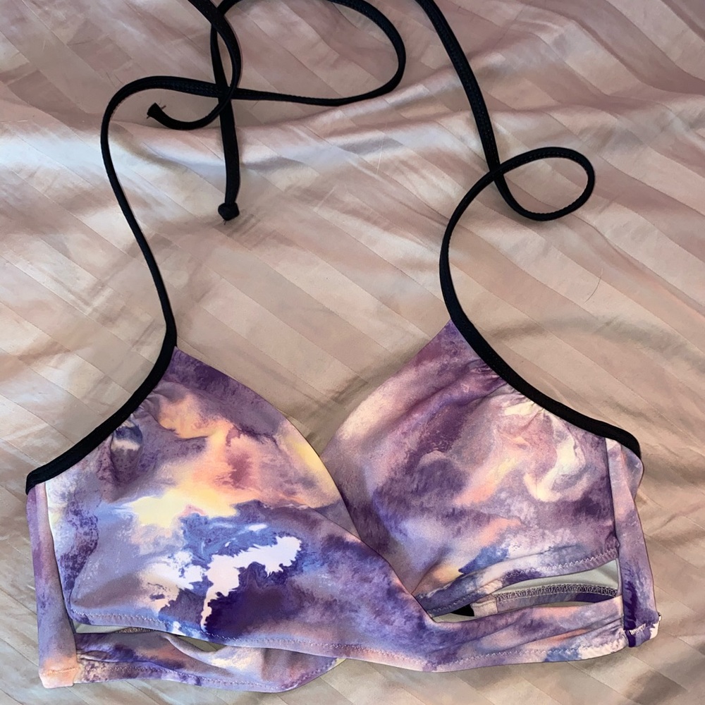 💜Victoria’s Sectet Bikini Top💜